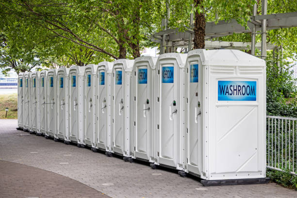 Best Portable restroom trailer rental  in Olivet, NJ