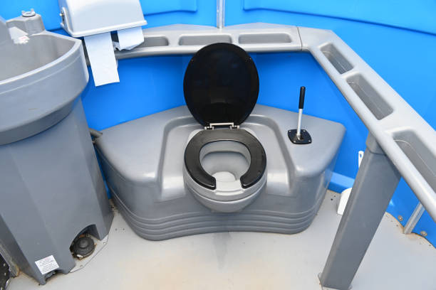 Best Construction site porta potty rental  in Olivet, NJ