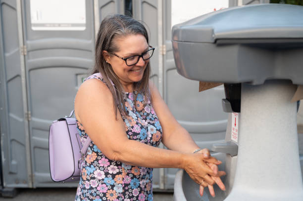 Best High-end porta potty rental  in Olivet, NJ